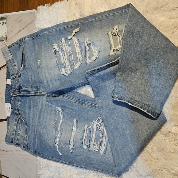 Distressed Blue Jeans Boyfriend Low‎ Waist Size 10  Nwt - Picture 4 of 10